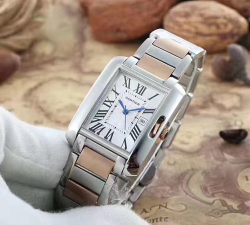 カルティエ時計正面デザイン